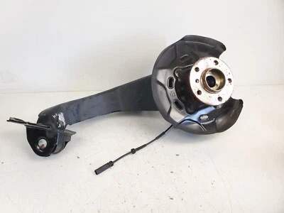 BMW X1 2016-2022 eje trasero derecho lado pasajero buje nudillo OEM Foto 1 de 4