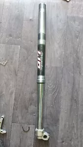 TUBE DE FOURCHE DROIT KTM 125 SX EXC 1998 1999 2000 2001 2002 - Picture 1 of 6