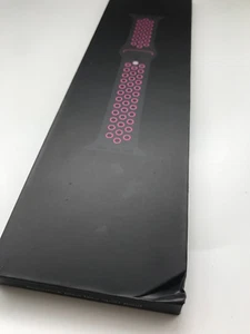 Bracelet sport Nike original Apple Watch 44 mm 45 mm 46 mm 49 mm noir/rose blast NEUF - Photo 1 sur 17
