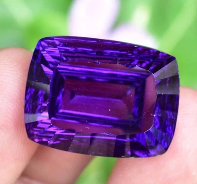 Untreated Natural Purple African Amethyst 37.80 CT Certified Flawless Gemstone - Image 1 of 4