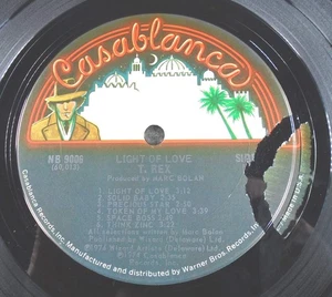 T. Rex LIGHT OF LOVE ~ vinyl LP record ~ 1974 Casablanca Records NB 9006 DEFECT - Imagen 1 de 8