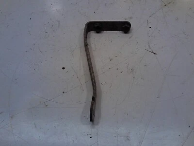 2000 HONDA CBR 600 F4 SUPORTE DE RADIADOR INFERIOR CBR600 - Imagem 1 de 3