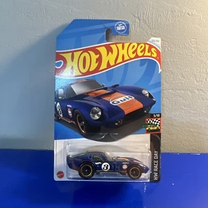 Hot Wheels 122/250 Shelby Cobra "Daytona" Coupe 5/10 HW Race Day - Picture 1 of 4