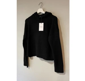 Theory Cashmere Crop Hoodie in BLACK. NWT. Size Large. Retail- $450 - Picture 1 of 4