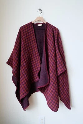 Boyne Valley Weavers Handmade Ireland Cloak Cape Shawl Wrap Wool Blend Sweater - Image 1 of 4