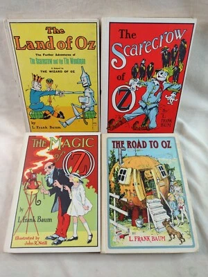 Wizard of Oz Vintage Book Lot of 4 Baum, Neill, Reilly & Lee White Ed Hardcover — 第 1/4 张图片