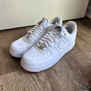 Nike Air Force 1 '07 Flyease Sneakers Triple White Womens Size 9.5 DX 5883-100 - Picture 1 of 22