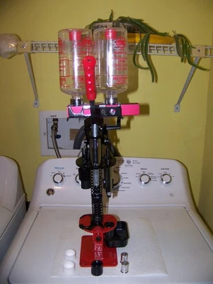 MEC SHOTSHELL LOADER COMPLETE MODEL 600JR MARK V 12 GAUGE (NEW) WITH EXTRAS. - Image 1 of 4