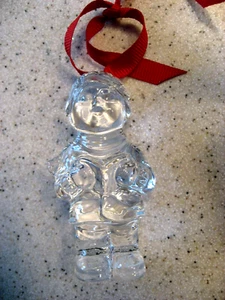 Marquis by Waterford Crystal Caroler - Christmas Endearments Third in the Series - Picture 1 of 3