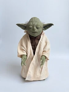 Figura de acción Star Wars Call Upon Yoda 12" Interactive Talking 2005 - Imagen 1 de 2
