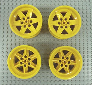 LEGO Technic 4x Felge Wheel 56mm D. x 34mm Racing Medium GELB 15038 42030 Volvo - Imagen 1 de 2