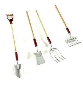 GARTENGERÄTE MINIATUREN PUPPENHAUS 1999 DE AGOSTINI MASSSTAB 1:12 - Bild 1 von 1