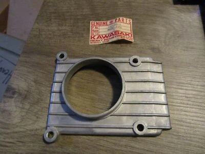 PEÇA DE TUBO DE ENTRADA LIMPADOR DE AR KAWASAKI G4TR G3 KV100 # 11015-019 - Imagem 1 de 2