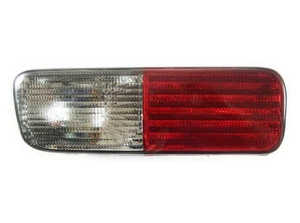 03-04 Lámpara de parachoques trasero izquierdo lado conductor Land Rover Discovery II de Allmakes 4x4 - Imagen 1 de 4