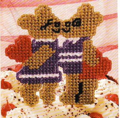 Valentine Sweetheart Bears Cake Topper -7 cnt pc - Plastic Canvas Pattern ONLY - Image 1 of 3