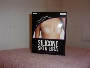 NEW LADY'S "LINGERIE SOLUTIONS" SILICONE SKIN BRA" ..ONE 765642275779SIZE - Picture 1 of 3