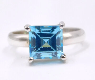 3.70 GM 925 Argento Sterling Naturale Topazio Blu C.Z Gemma Sottile Anello Size - Immagine 1 di 4