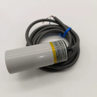 OMRON Proximity Sensor E2K-C25MY2 New In Box 1PC Industrial Automation - Image 1 of 4