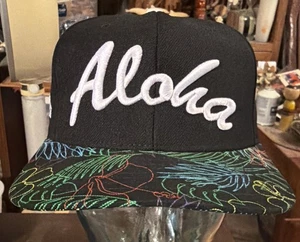Sombrero SnapBack Floral HAWAII ALOHA AJUSTADO Raro 2021 Cyber Monday - Imagen 1 de 9