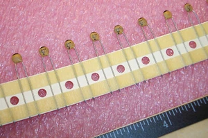 QTY (100) 27pf 50V 5% SL/GP CERAMIC DISC CAPACITORS ECCF1H270JC PANASONIC - Picture 1 of 2