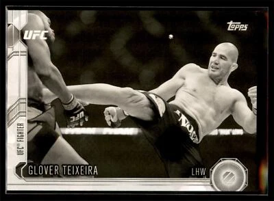 2015 Topps UFC MMA Chronicles BLACK and WHITE #160 Glover Teixeira #36/188 - Image 1 of 2