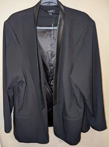 Women's Torrid Black Blazer Jacket Faux Leather Trim Long Sleeve Size 4x NWT 26 - Picture 1 of 8