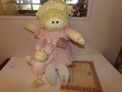 XAVIER cabbage patch sculpture doll 83ED PURPLE HANDSIGNE girl w/birth cert/ADOP - Image 1 of 4
