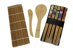 Bamboo 9 Piece Ukiyo-e Sushi Set. Chopsticks, Rolling mats, Rice paddle & spoon - Picture 1 of 4