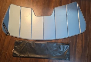 CoverCraft UVS100 Custom Folding Sun Shade 2009 - 2017 Jeep Patriot UV11193BL - Picture 1 of 9