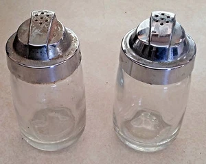 Vintage Mid Century Silber Chrom Top Federal Housewares Glas Salz Pfeffer Paar - Bild 1 von 3