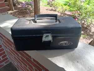 VINTAGE PF-1500 BLUEGILL OLD PAL BLACK PLASTIC FISHING TACKLE BOX - Picture 1 of 6