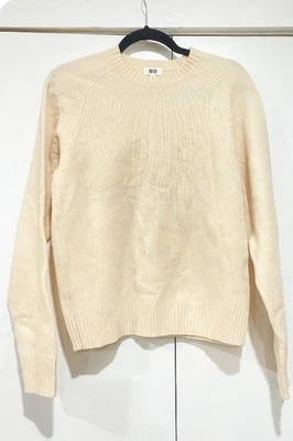 Свитер UNIQLO 100% шерсть женский XSmall кремовый с длинными рукавами мягкий с круглым вырезом зимний - Изображение 1 из 4
