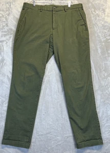 GAP Chino Pants Men's 38x34 Green Athletic Taper Straight Fit Casual Workwear - Picture 1 of 11