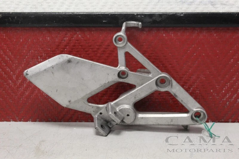 REPOSAPIÉS DELANTERO DERECHO Honda CBR 600 F 1995-1998 (CBR600F CBR600F3 PC31) Foto 1 de 1