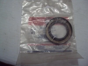 Sello de grasa Briggs & Stratton genuino OEM/NOS, 5021072SM - Imagen 1 de 2