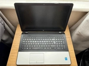 HP 350 G2 Laptop 4GB RAM 500GB Disk CORE i3-5010U 2.10GHz Win 8.1 Pro - Picture 1 of 12