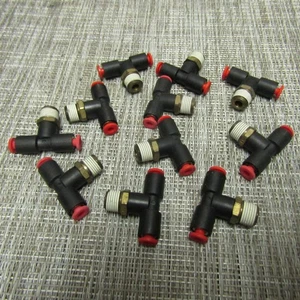 SET BESTEHEND AUS 11 SOFORT-ROHRVERSCHRAUBUNGEN 1/8 ZOLL ROHR X 1/8 ZOLL NPT-AUSSENABZWEIG, BITTE LESEN! A49 - Bild 1 von 1