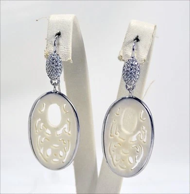 ORECCHINI IN ARGENTO 925 CON ZIRCONI BIANCHI E PENDENTI INCISI IN OSSO AGHT 0392 - Immagine 1 di 3