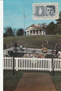 mint postcard no postmark JFK John Kennedy - Picture 1 of 1