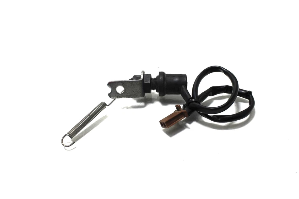 Yamaha FZ1 2003 03 sensor de freno trasero Foto 1 de 4