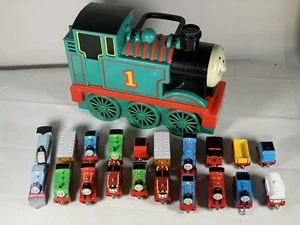 Thomas The Tank Engine Train Take Along Carrying Case Car Holder With 20 Trains - Picture 1 of 17