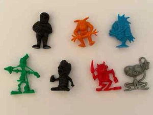 VINTAGE MONSTROCOPIA DUNKIN CEREAL ICE CREAM OTHER PREMIUM FIGURES - Picture 1 of 18