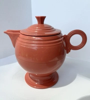 Fiesta Ware Thermal Insulated Plastic Teapot Homer Laughlin Persimmon/ Orange - Image 1 of 4