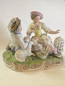 Groupe Couple aux Oiseaux et agneau en porcelaine Dresden Carl Thieme - Picture 1 of 8