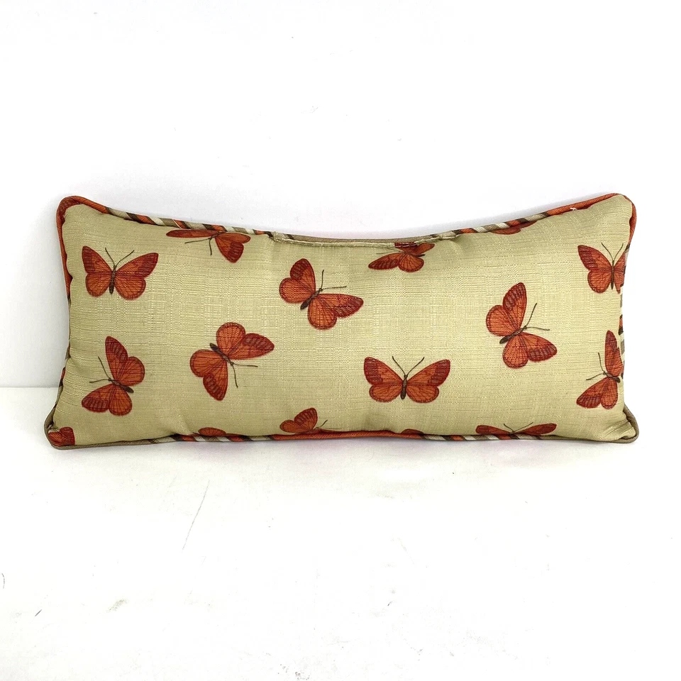 Almohada a rayas mariposas naranja y marrón 19" x 8" mariposa ribeteada Foto 1 de 4