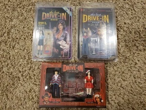Fright Rags The Last Drive In Joe Bob Briggs & Darcy Mail Girl Figure + Holiday - Picture 1 of 9