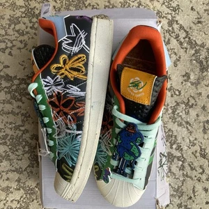 Barely used Adidas SST AEC Superearth. Made From Recycled Materials. Women’s 7 - Picture 1 of 9
