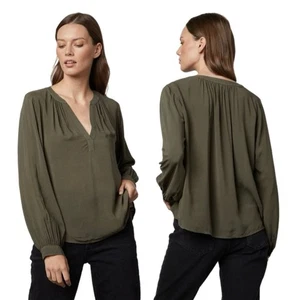 Velvet by Graham & Spencer NWT Posie Split Neck Blouse In Green Cavern Size XS - Picture 1 of 9