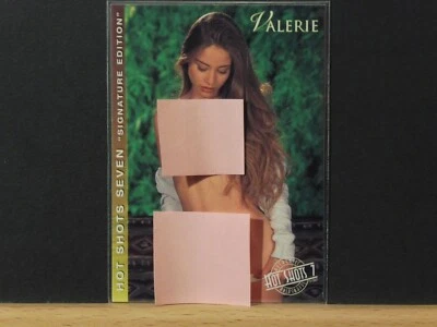 Tarjeta autografiada Hot Shots 7: VALERIE (4 de 9) 1997 limitada a 2.000 tarjetas Foto 1 de 4