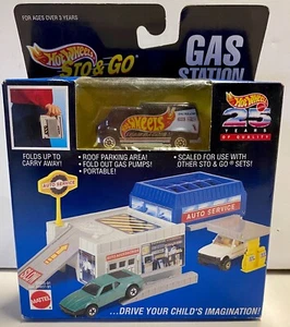 Hot Wheels 25th Anniversary STO & GO GAS STATION w/ Race Team Hot Rod Van 1995 - Photo 1/3